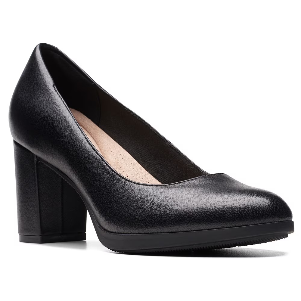 Туфли на низком ходу Bayla skip comfort pump Clarks, black leather