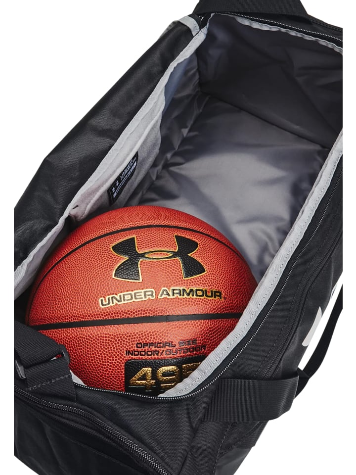 

Under Armour Спортивная сумка 'Undeniable 5.0 Small' черного цвета