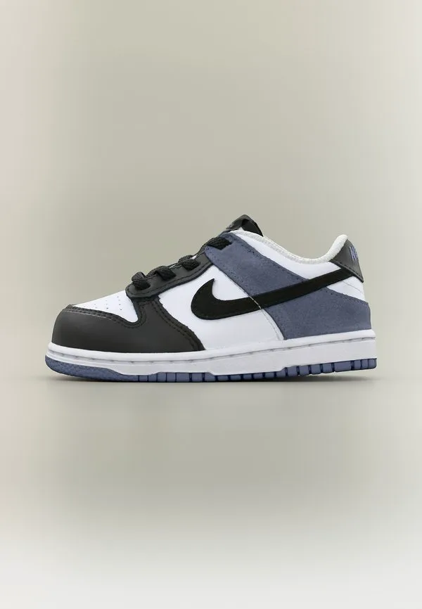 Кроссовки dunk унисекс Nike Sportswear, White/Black/World Indigo