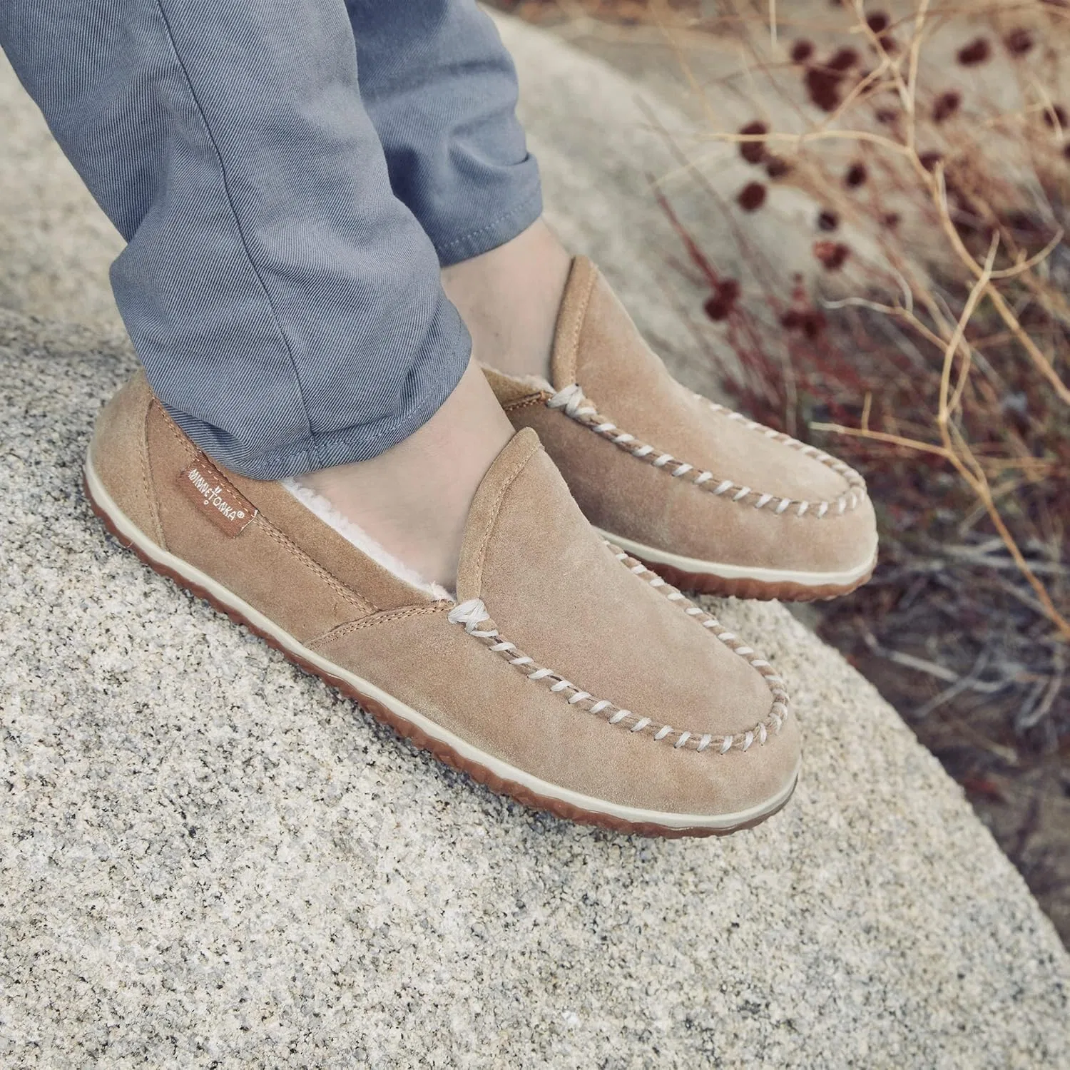 Мокасины из замши Minnetonka, корица — фото 3