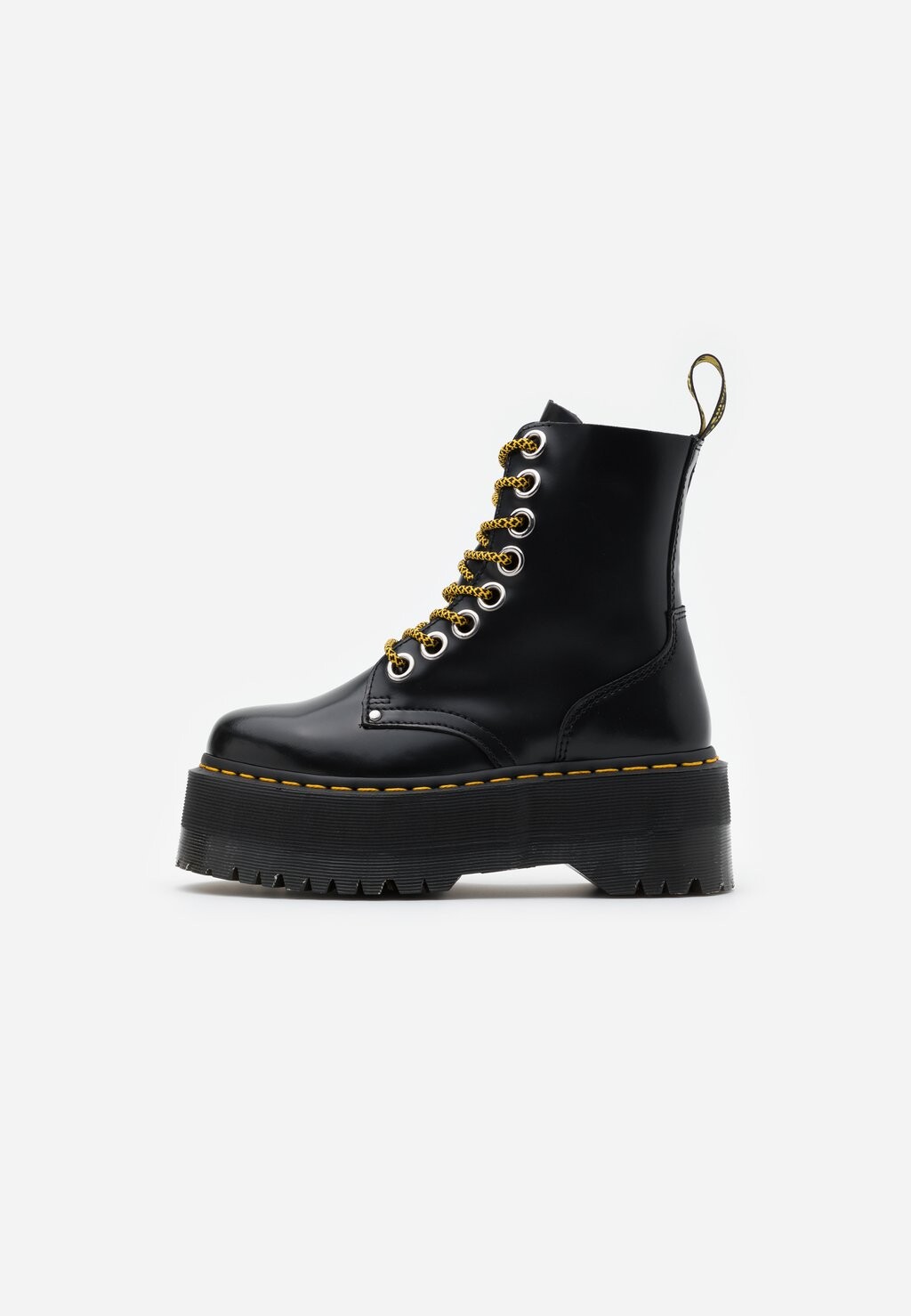 

Ботильоны на платформе Dr. Martens