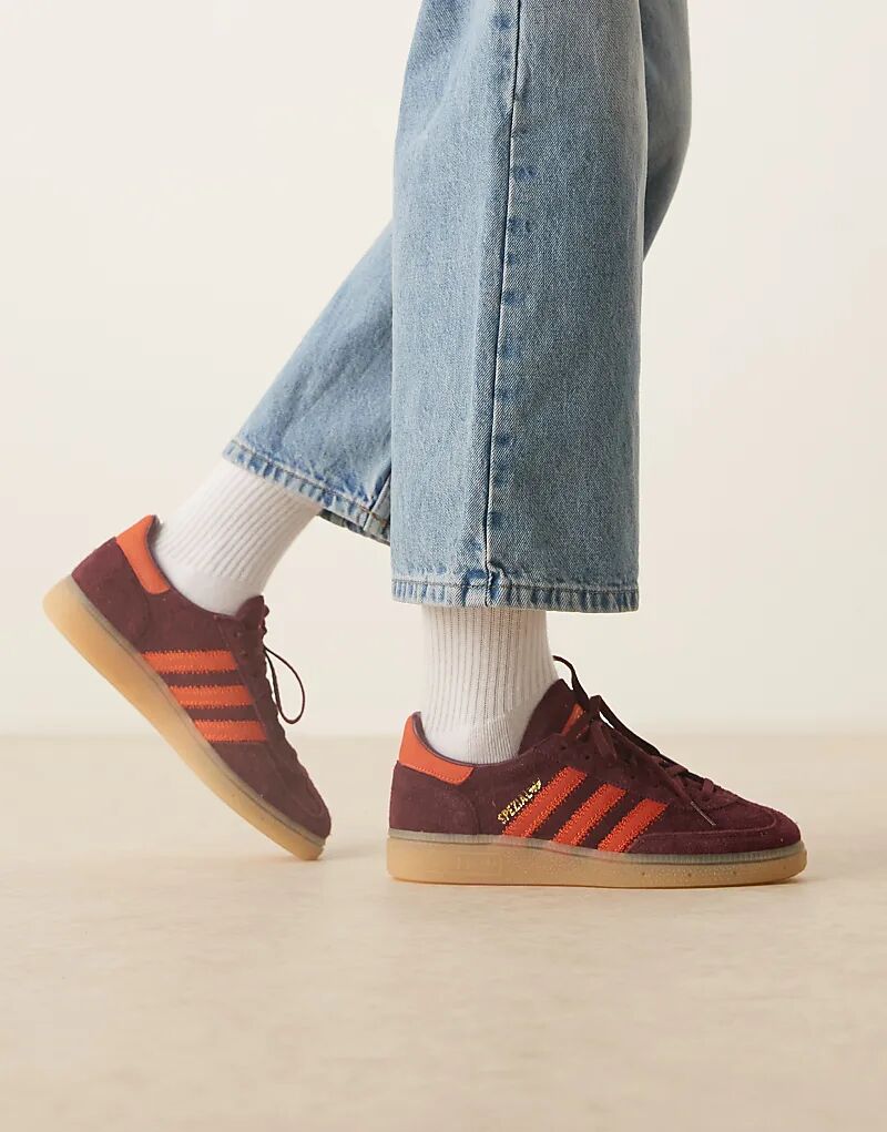 Кроссовки adidas Originals Handball в бордовом/подержанном красном/резиновом цвете
