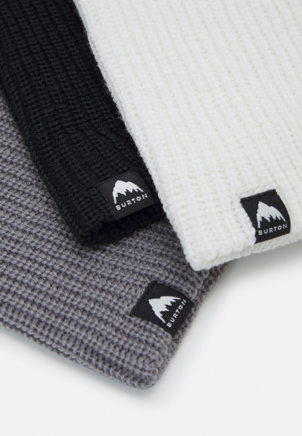 

Шапка RCY DND 3 PACK Burton, черный