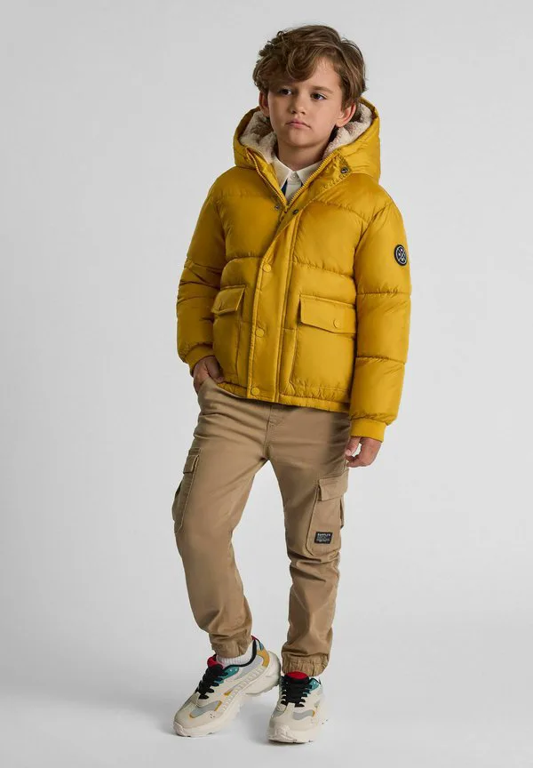 Зимняя куртка на подкладке с капюшоном Minoti, Mustard Yellow