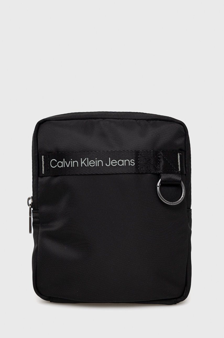 

Сумка Calvin Klein Jeans, черный