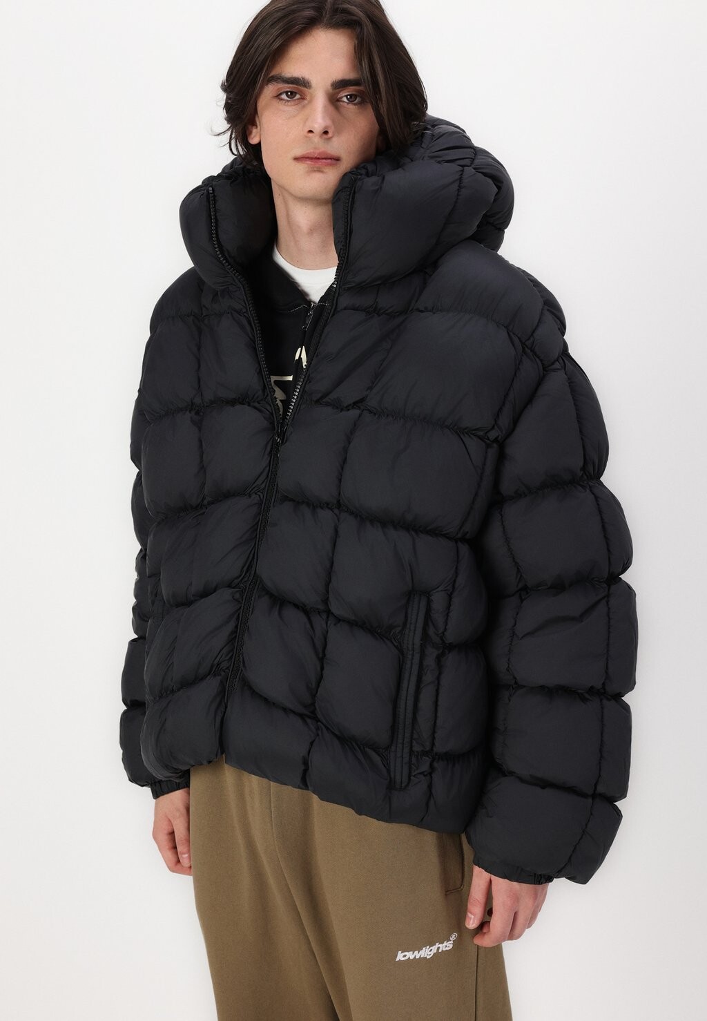 

Зимняя куртка CUBIC SPHERE PUFFER JACKET UNISEX LOW LIGHTS STUDIOS®, черный