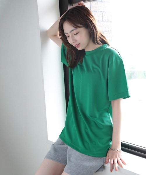 

Спортивная футболка влагоотводящая, быстросохнущая, с защитой от УФ-излучения, Dry Athletic United Athle, 116 г