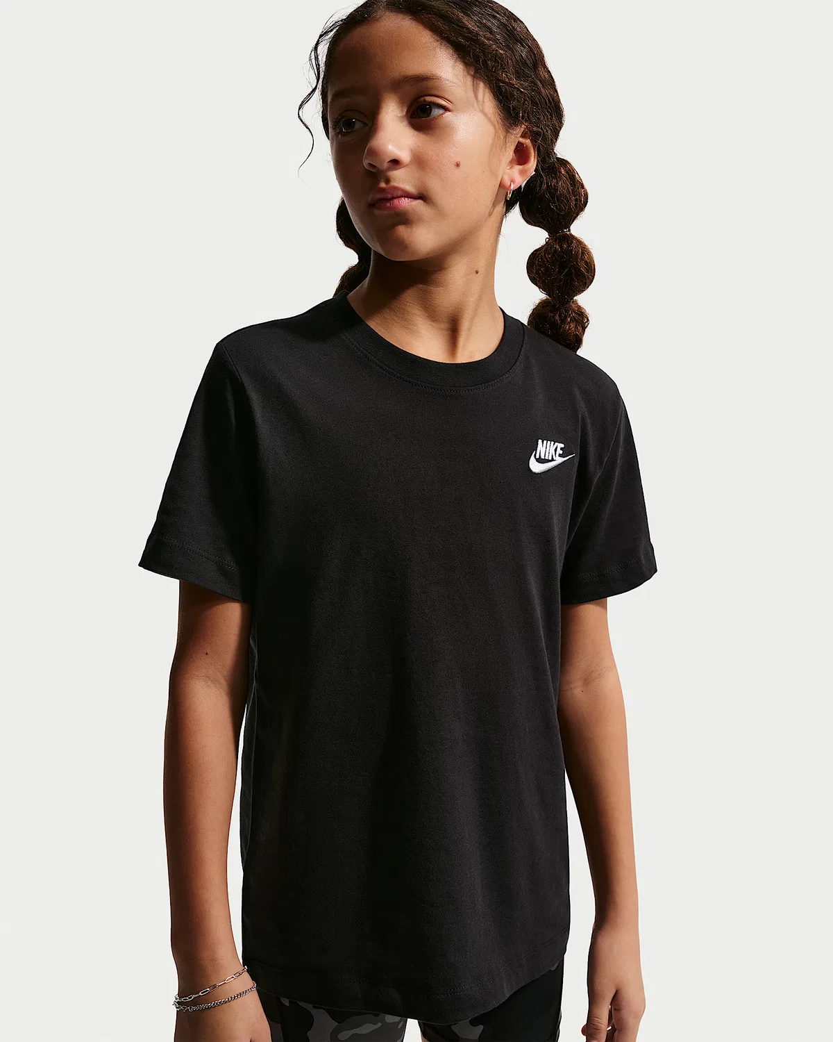 Детская футболка Nike Sportswear, Black/White/Wolf Grey
