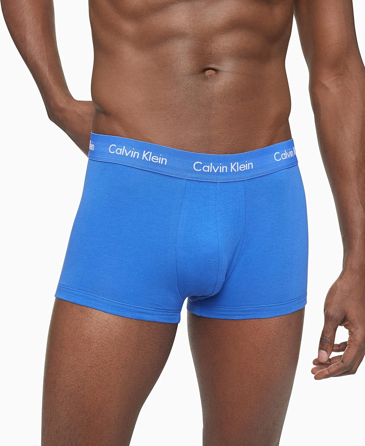 Комплект из 3 мужских трусов-боксеров Calvin Klein из хлопка и эластичной ткани с низкой посадкой, 1 Black, 1 Blue Shadow, 1 Cobalt Water — фото 4