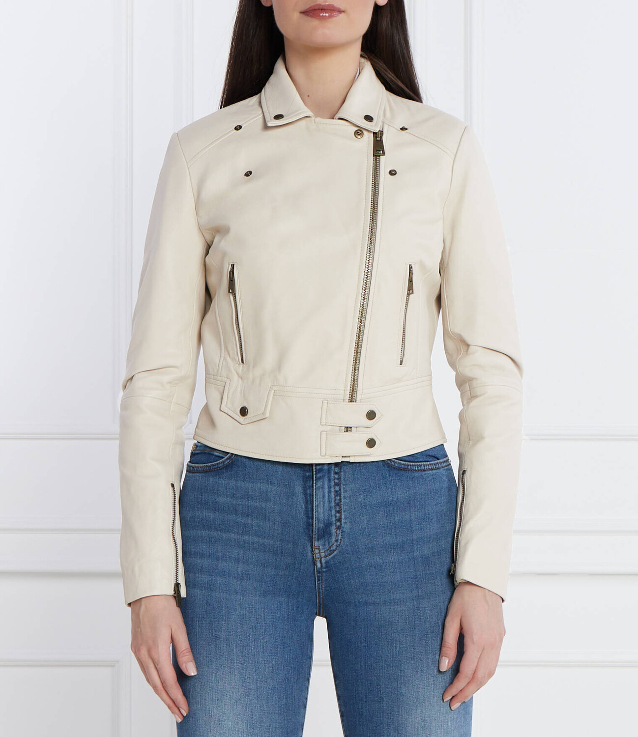 

Кожаная куртка Pinko di pelle Cropped Fit, бежевый