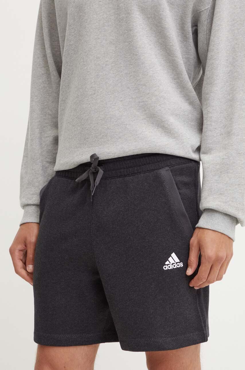 

Шорты adidas, серый