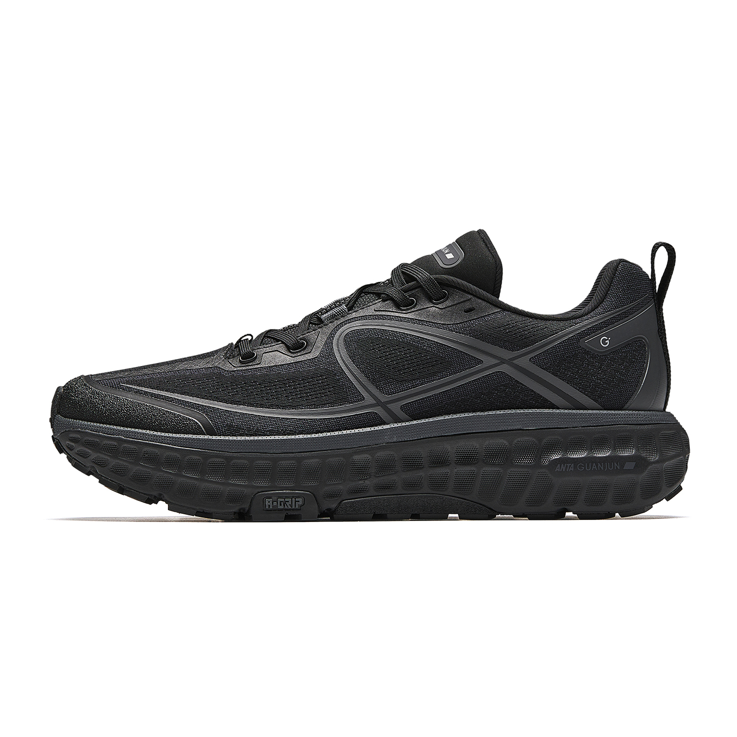 

ANTA Кроссовки беговые мужские с технологией Snake Bone амортизацией Basic Black/Smoky Ink Gray, цвет Basic Black/Smoky Ink Gray-4