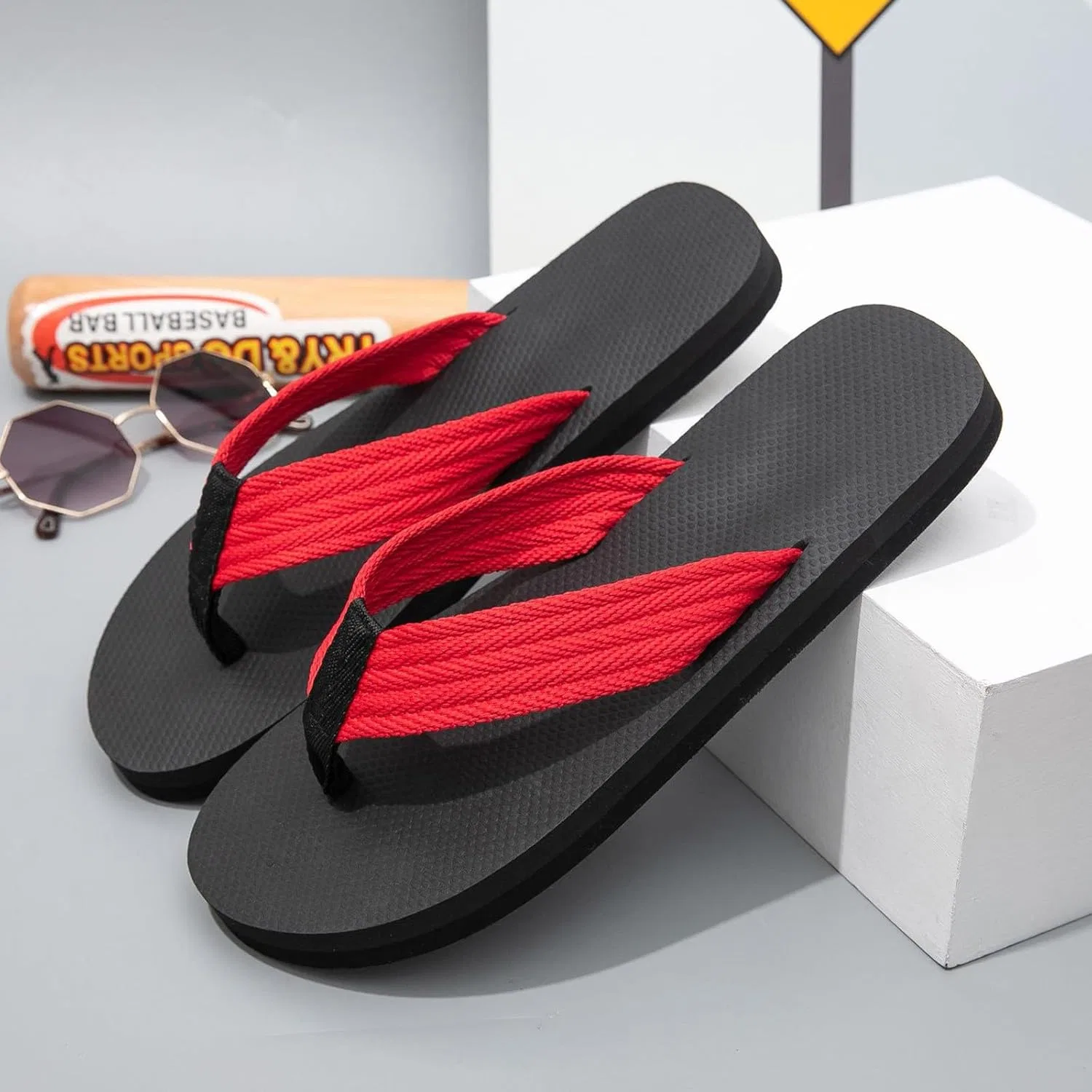 Strandschuhe für Herren, Шлепанцы, leicht, bequem, Шлепанцы, dick, lässig, leicht, atmungsaktiv, weiche Sohle, offen, минималистичный Générique, Rot — фото 2