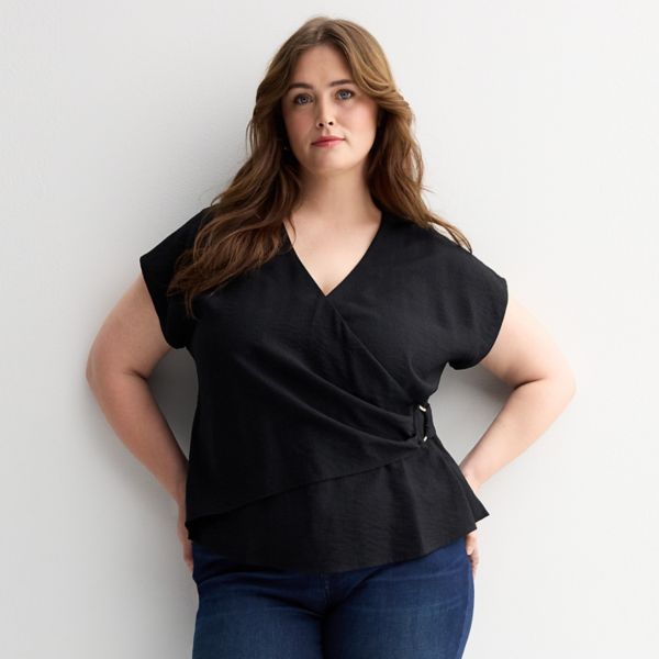 

Топ-обертка больших размеров с V-образным вырезом Nine West, черный