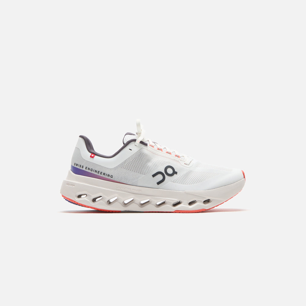 

Кроссовки On Running Cloudsurfer, цвет Next White/Flame