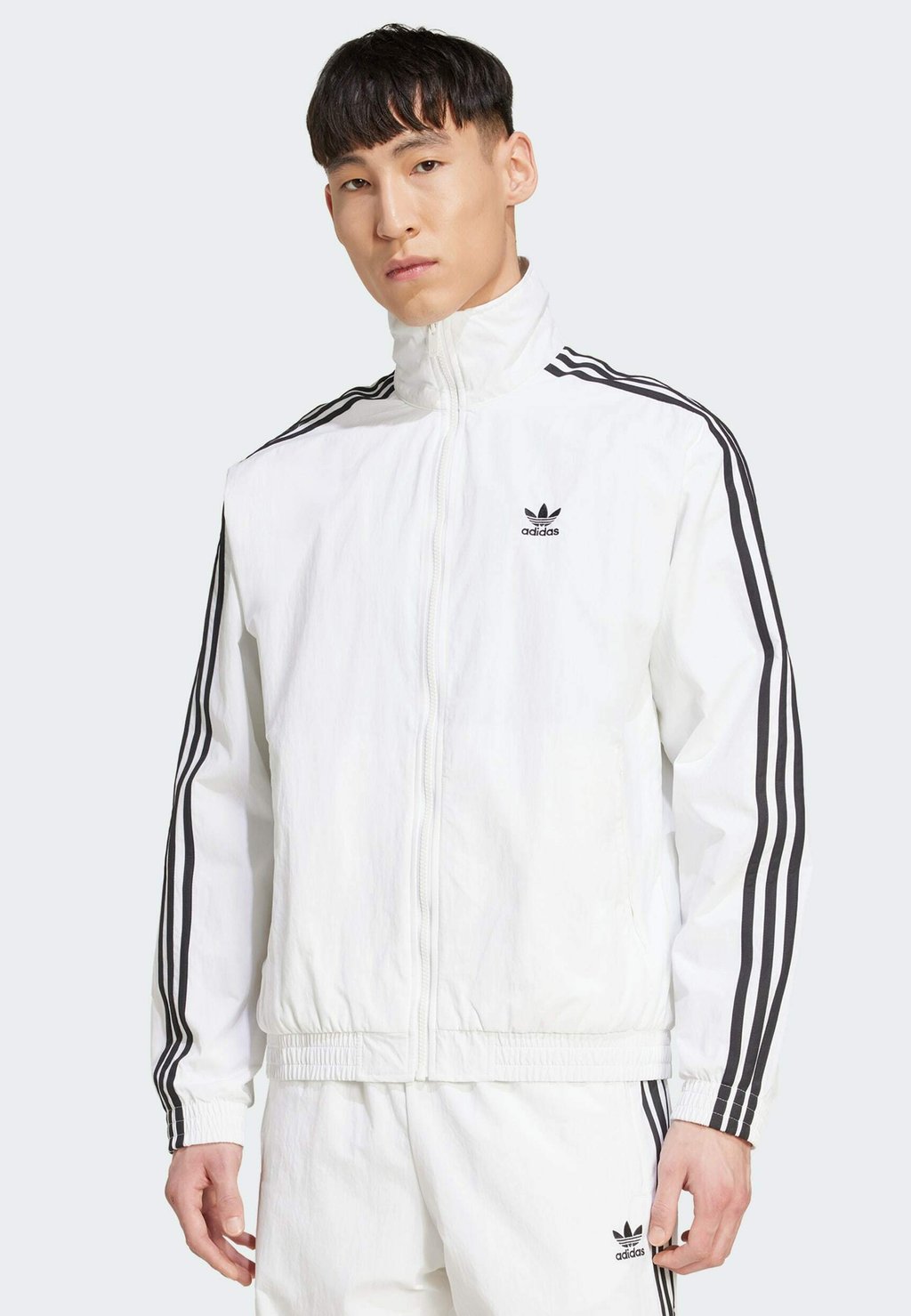 

Тренировочная куртка FIREBIRD TT Adidas Originals, белый
