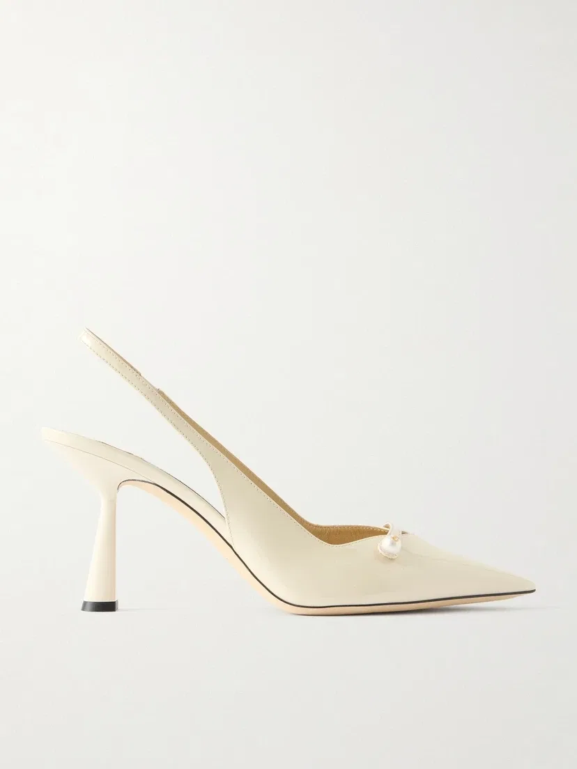 Туфли-слингбэки Amita 85 из лакированной кожи с искусственным жемчугом JIMMY CHOO, белый