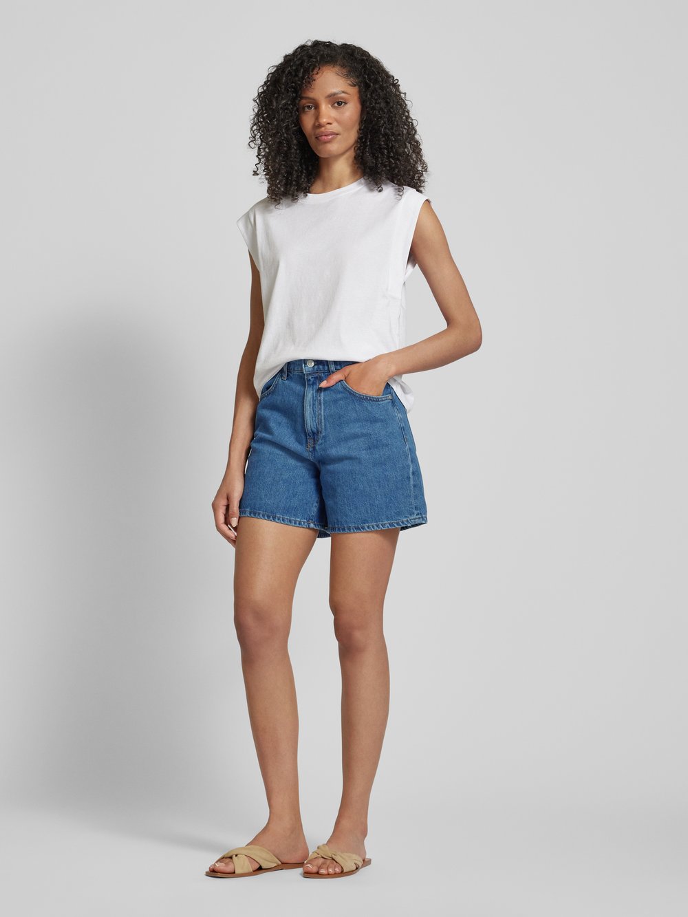 

Широкие бермуды с карманами Marc O'Polo Denim