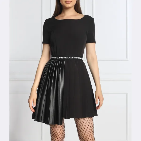 

Платье Versace, черный