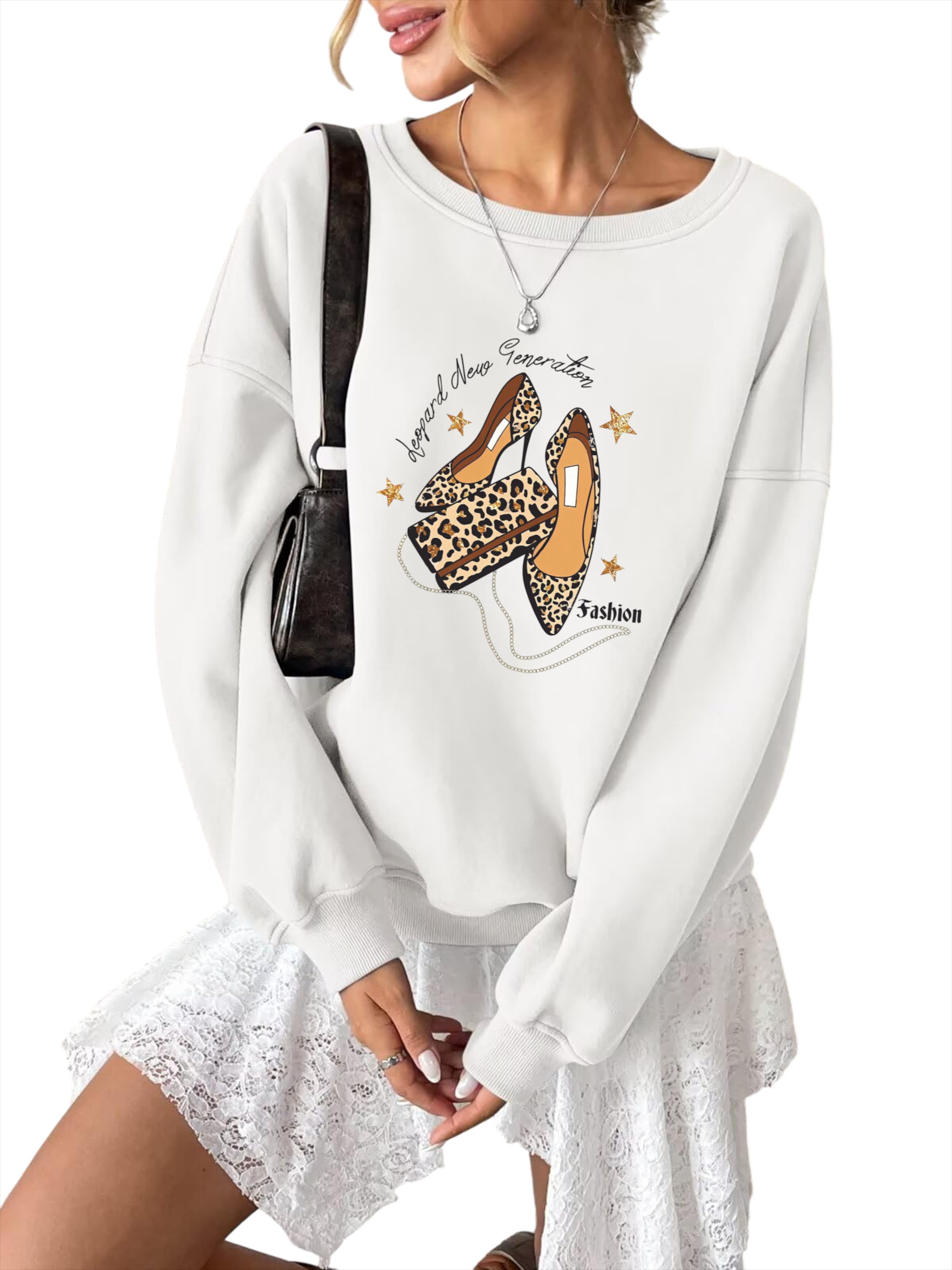 

GORHEY Свитшот 'Women's Crew Neck Oversized Sweatshirt with Leopard Print' в белом цвете