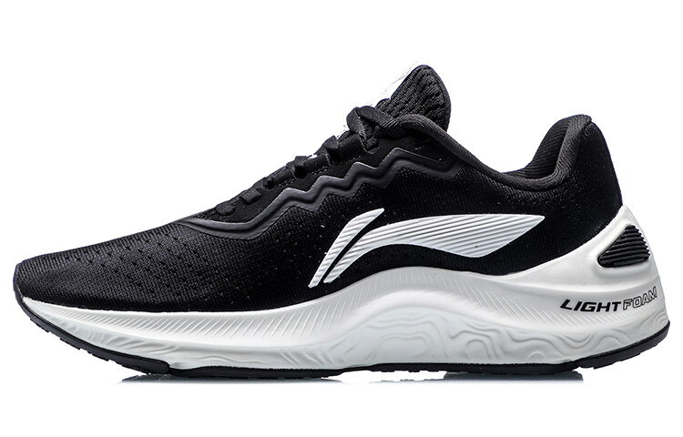 

Кроссовки женские Arashi Low-top, черные/белые Lining