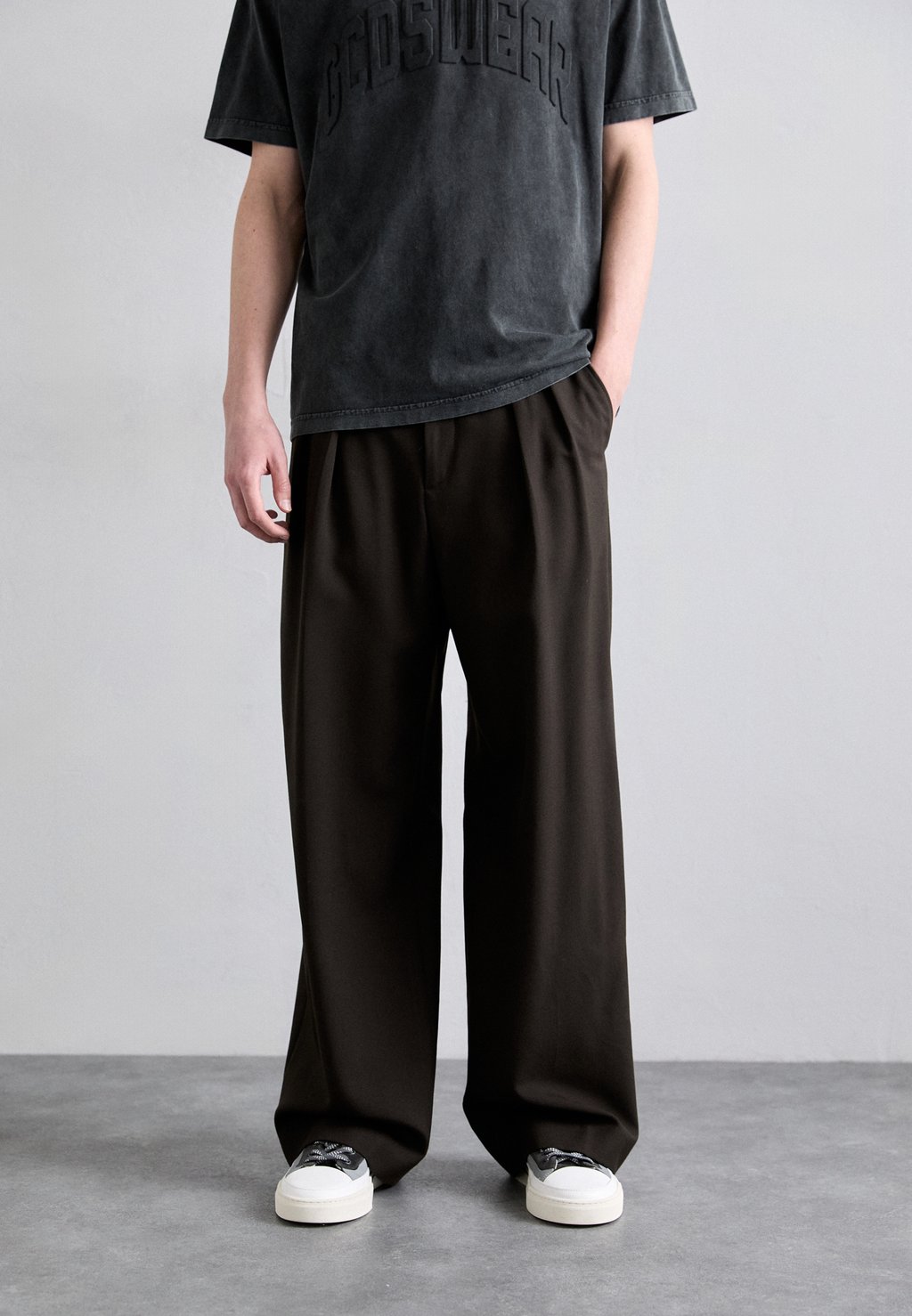 

Брюки MILO TROUSER Filippa K, темно-коричневый