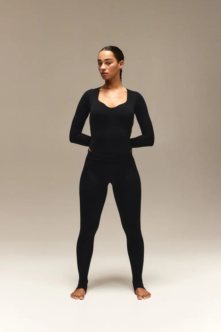 

Спортивное боди стринги softmove H&M, черный