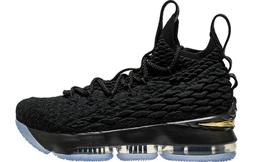 

Детские баскетбольные кроссовки Nike Lebron 15 детские