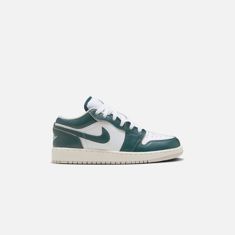 

Кроссовки Jordan GS Air Jordan 1 Low SE, цвет Oxidized Green