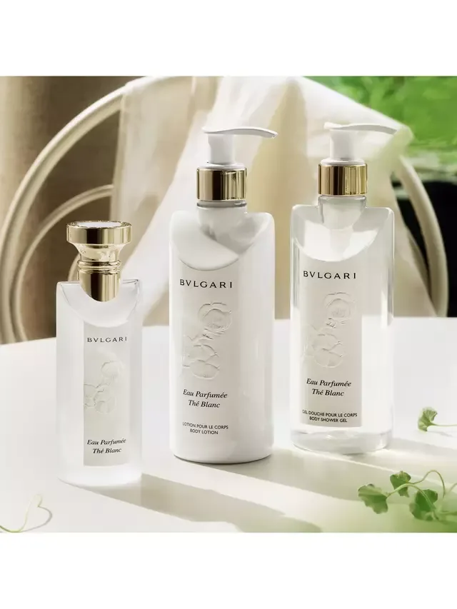Лосьон для тела Eau Parfumée Thé Blanc, 300 мл BVLGARI — фото 3