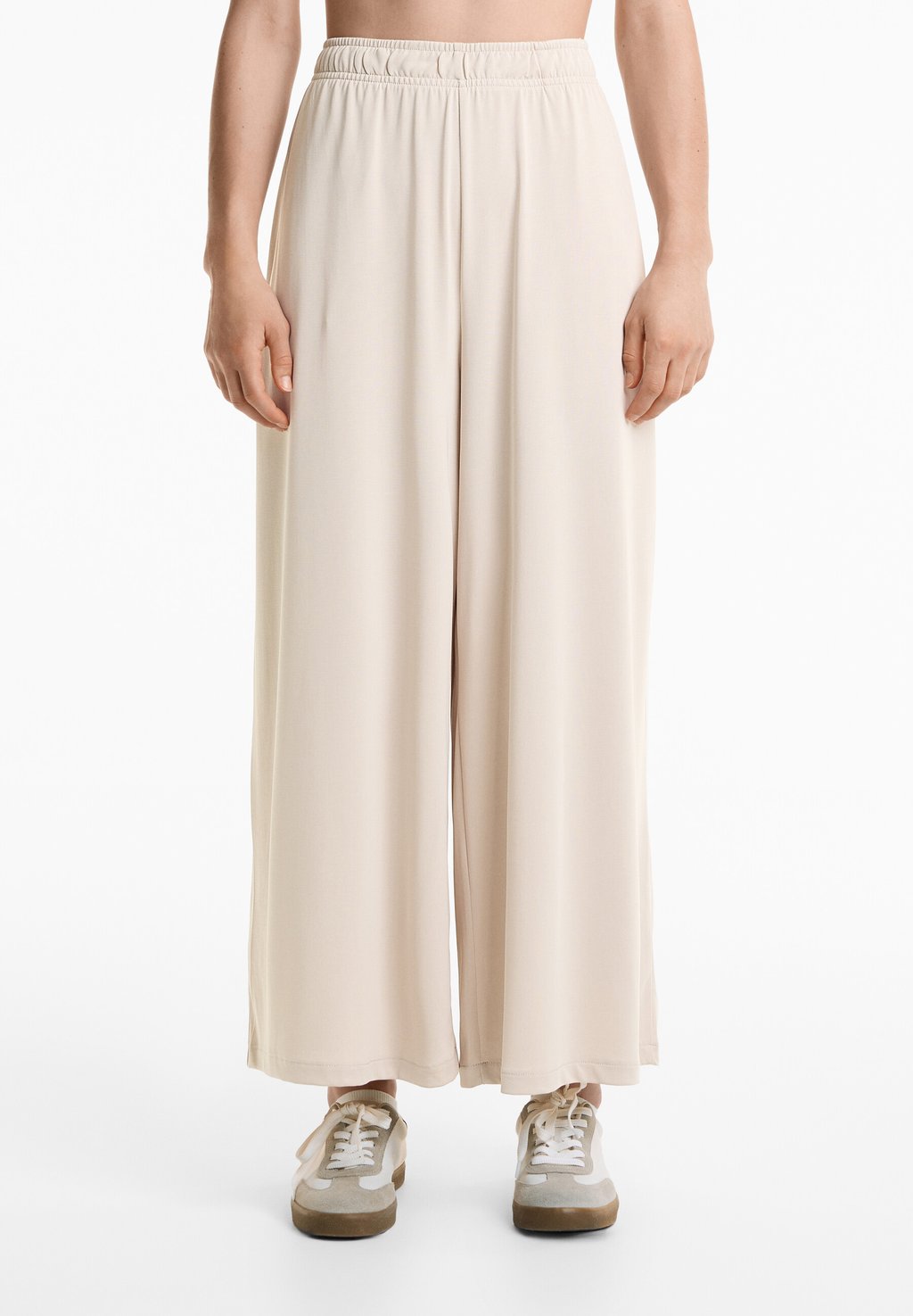 

Брюки SOFT TOUCH WIDE-LEG CROP OYSHO, песочный