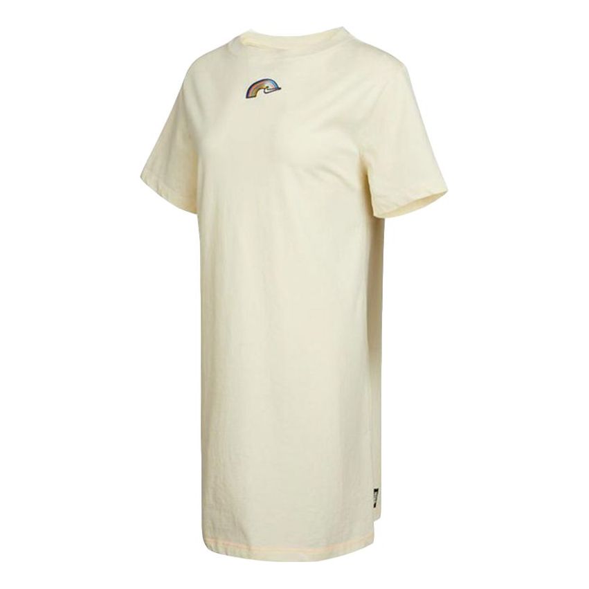 

(WMNS) Nike AS W Sportswear Nike Sportswear DRESS Tee COCONUT MILK