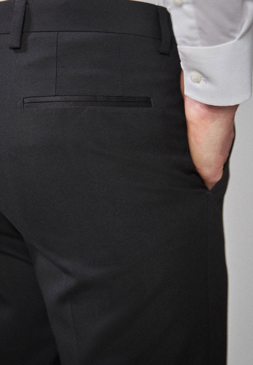 

Брюки SLIM FIT TUXEDO Next, черный