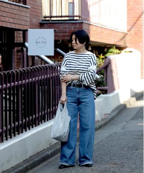 【Levi's】Джинсы "CINCH" свободного кроя (средняя/высокая посадка/женственный силуэт/удобный крой) — фото 4