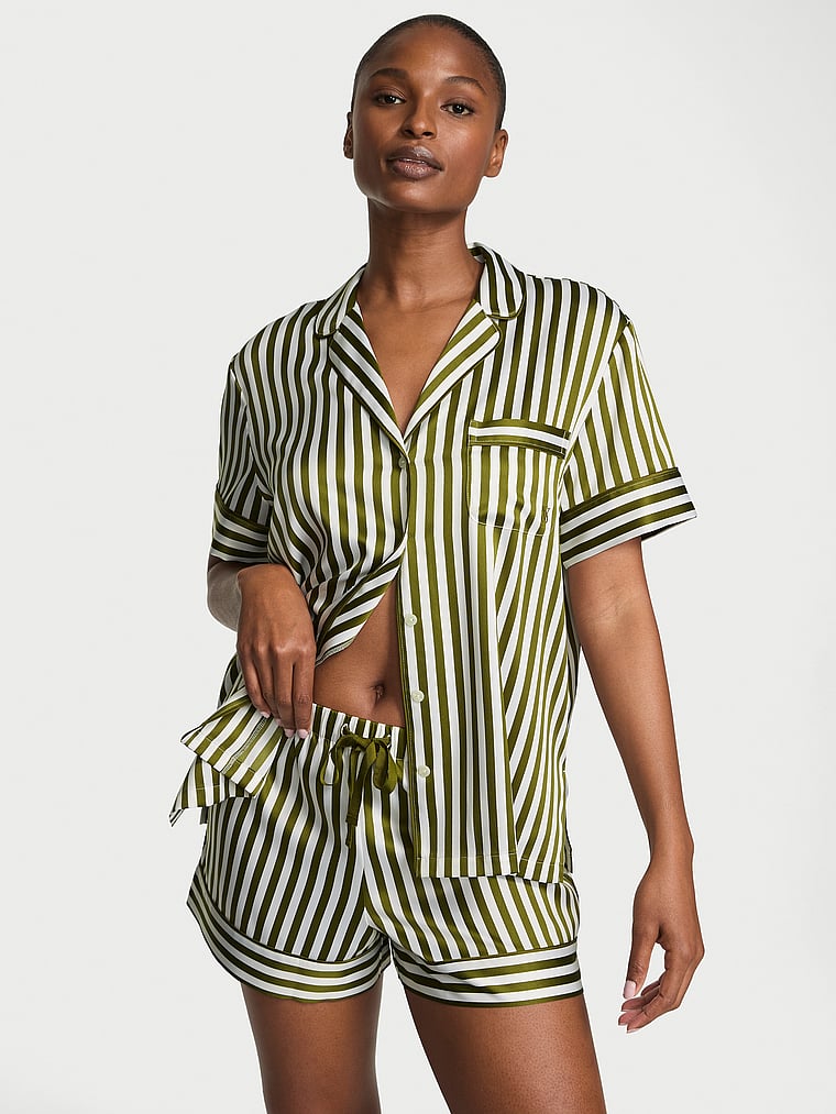 

Короткий пижамный комплект из глянцевого атласа Victoria'S Secret, signature satin green chamelon/coconut white stripe