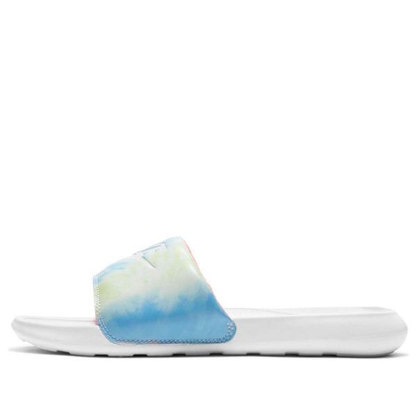 Тапочки victori one printed slide 'tie-dye' Nike, белый