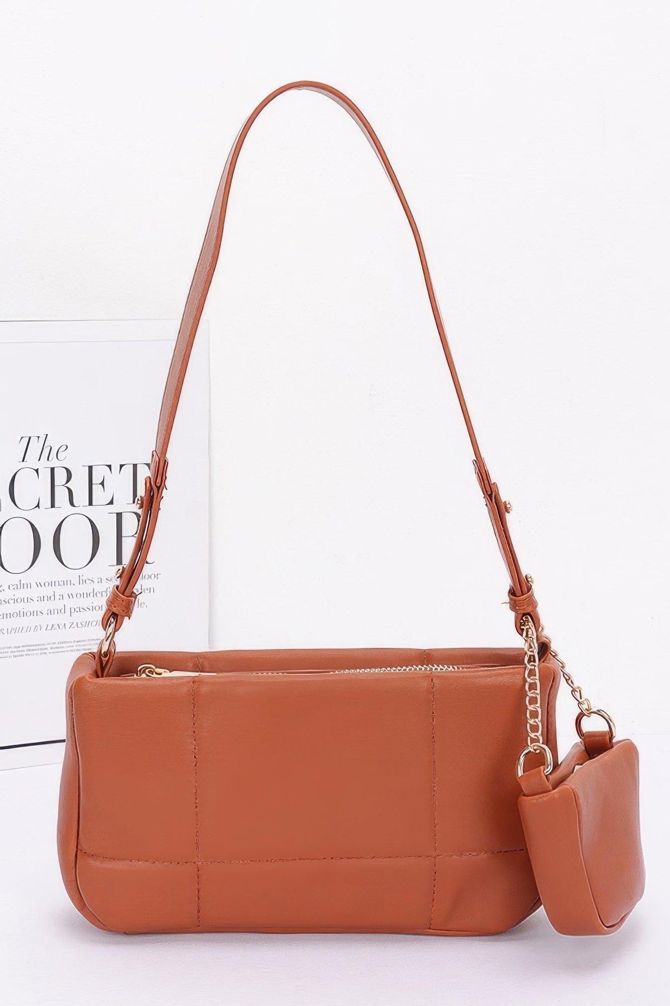 

Женская стеганая сумка через плечо из искусственной кожи с чехлом для AirPods FASHNZFAB, коричневый