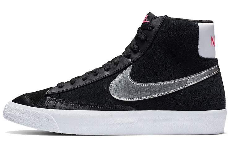 

Кроссовки Nike Blazer Mid 77 Black Silver