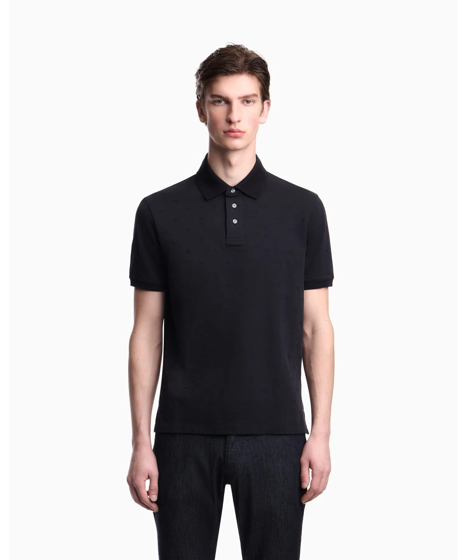 <Эксклюзивно онлайн> [Emporio Armani] Поло приталенного кроя, трикотажная ткань с жаккардовым рисунком в виде орла.