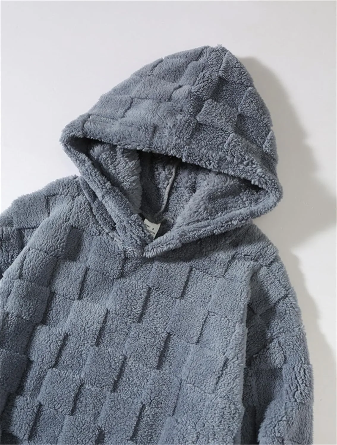 Мужской пуловер с капюшоном Fuzzy, уютный и модный — фото 3