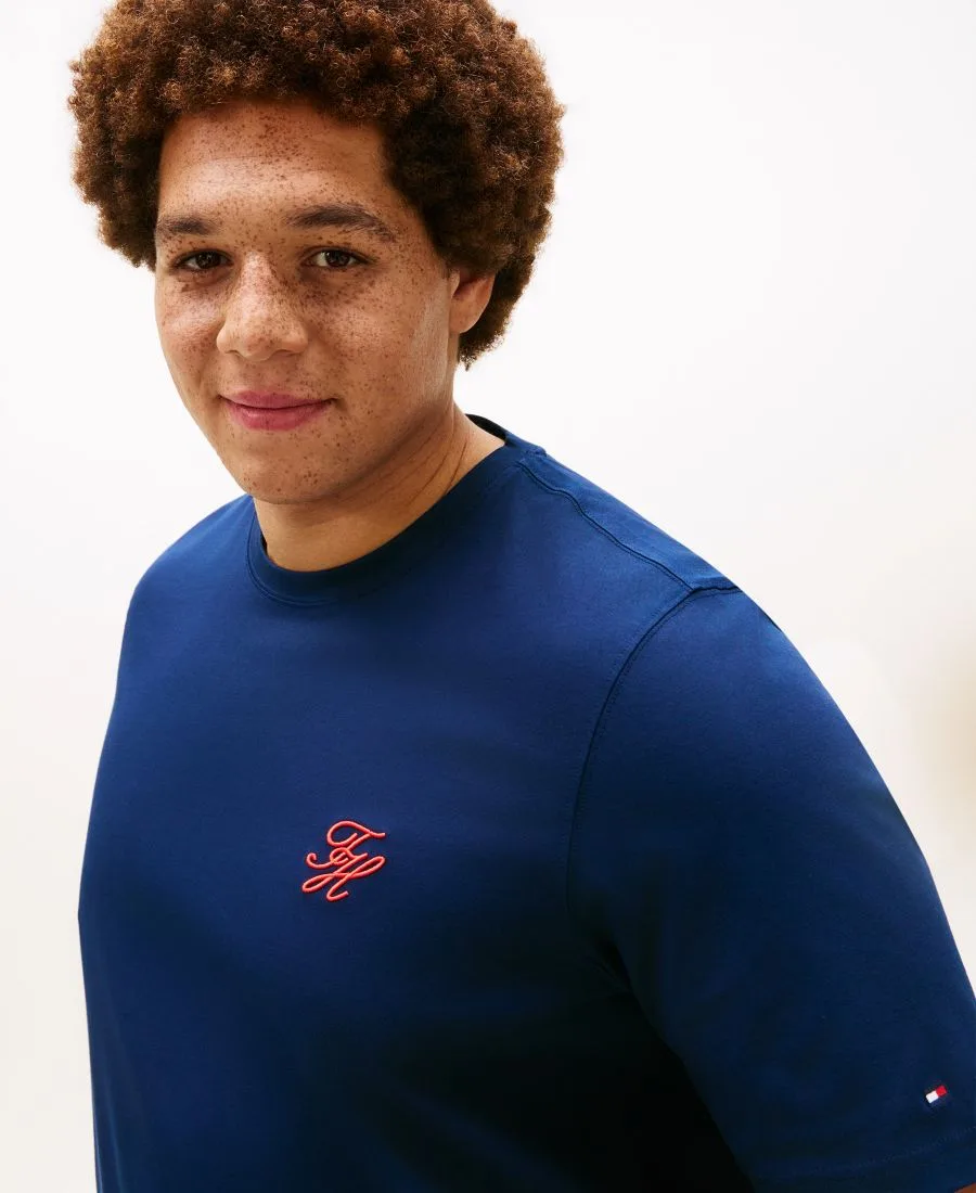 Мужская футболка большого размера с монограммой, стандартного кроя Tommy Hilfiger, carbon темно-синий — фото 3