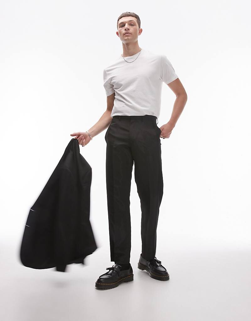

Topman – черные костюмные брюки прямого кроя из разных материалов