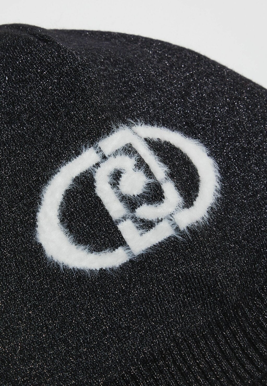 

Шапка LIU JO, черный
