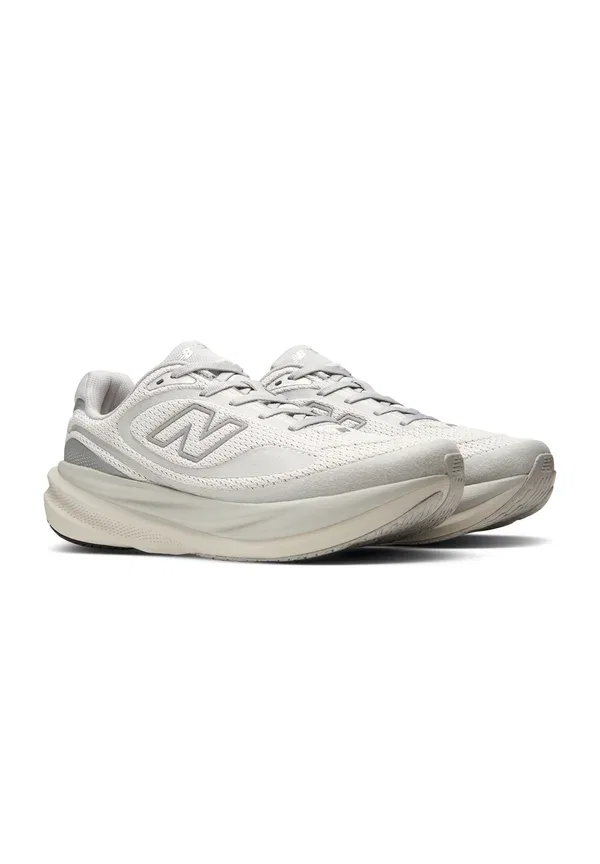Кроссовки для бега по шоссе New Balance 1080V15, серый металлик — фото 4