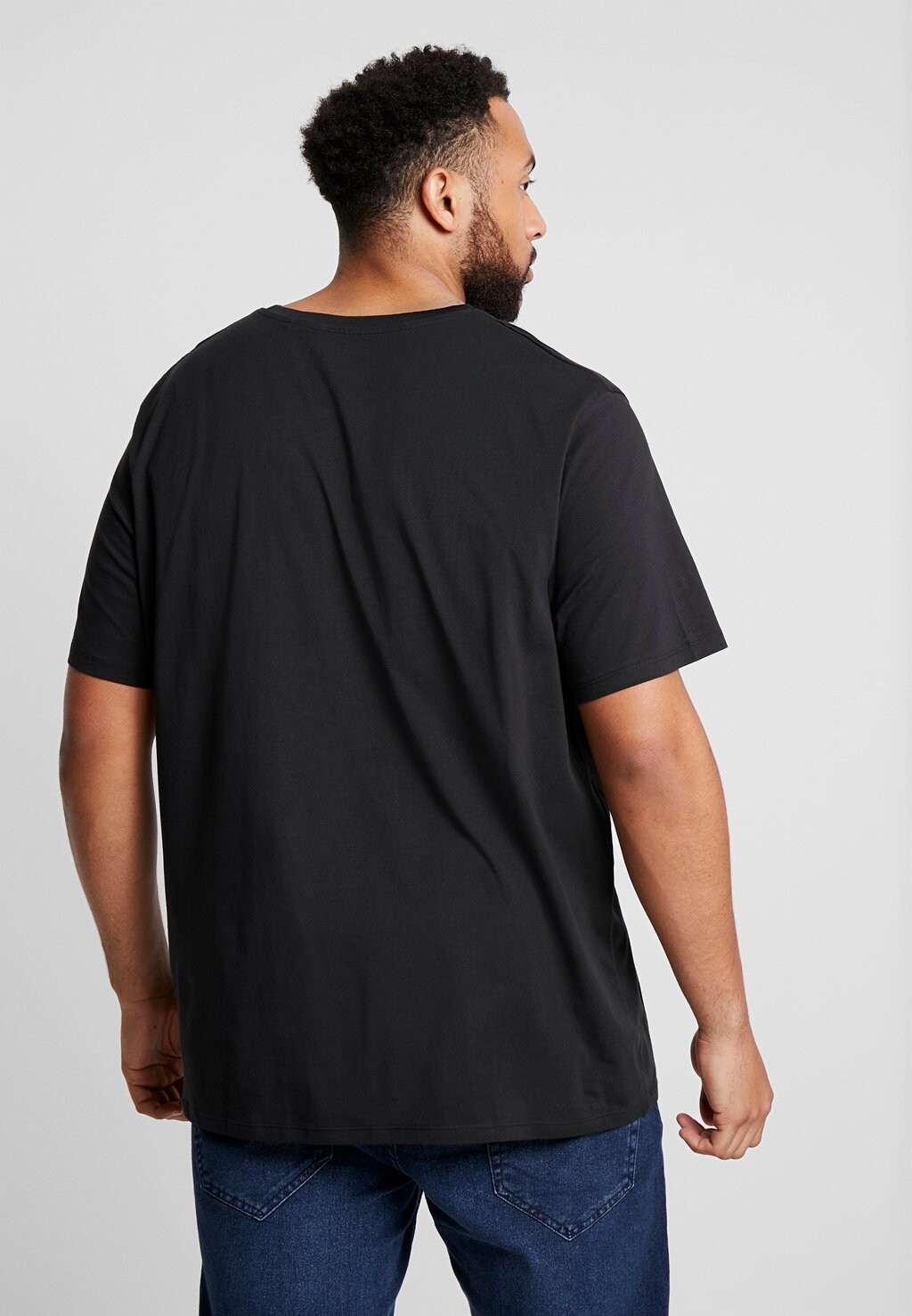 

Базовая футболка O NECK Jack & Jones, черный