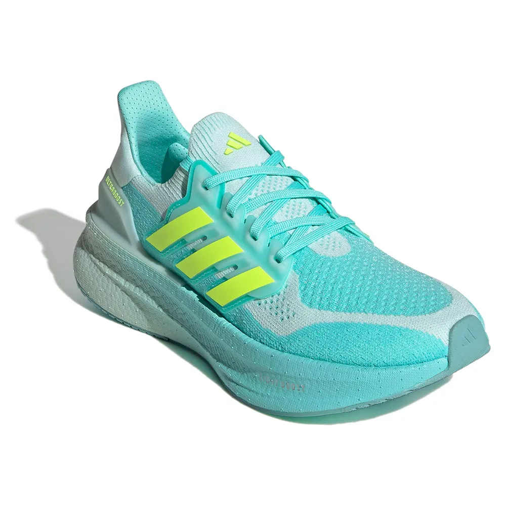 Беговые кроссовки adidas Ultraboost 5, синий — фото 4