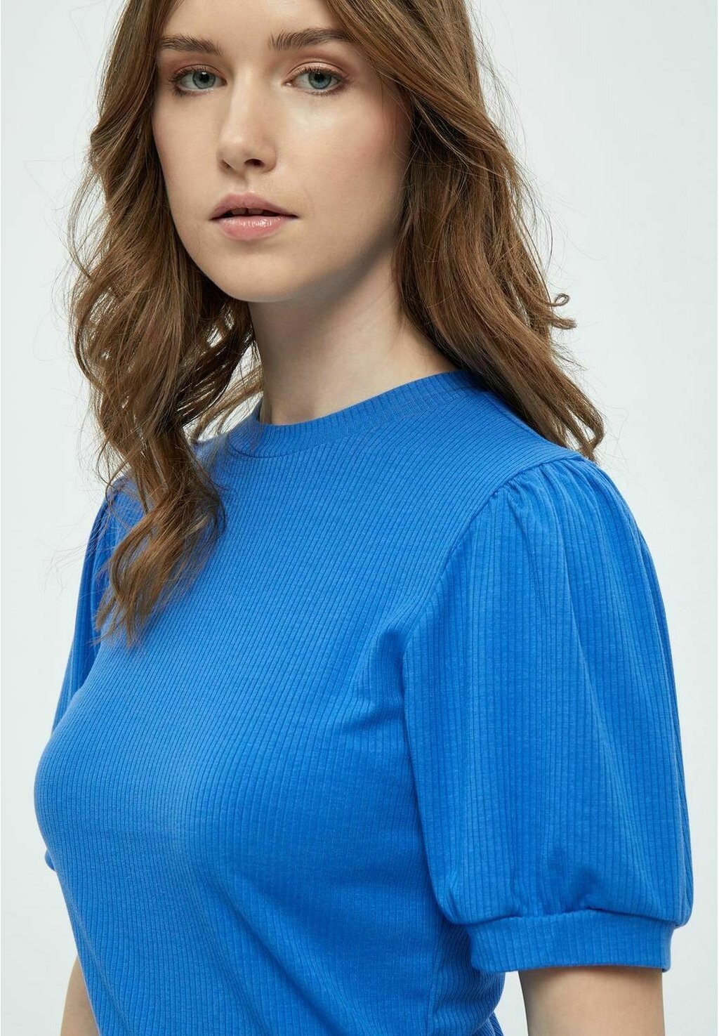

Базовая футболка Mijohanna Tee Minus, регата синяя