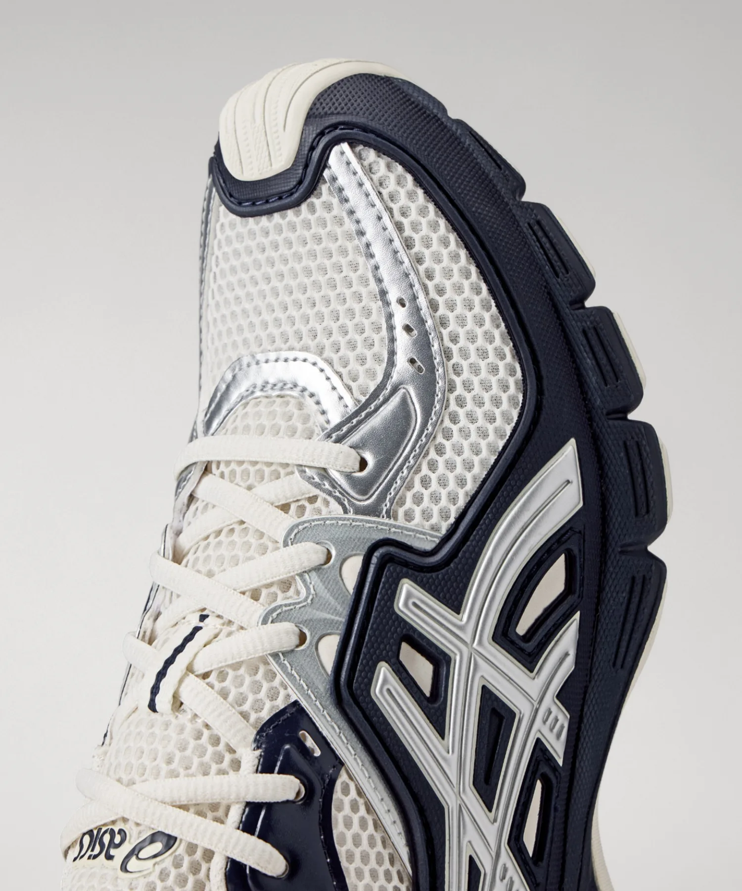 Кроссовки ASICS GEL-SD-LYTE 1203A886.400 белые — фото 2