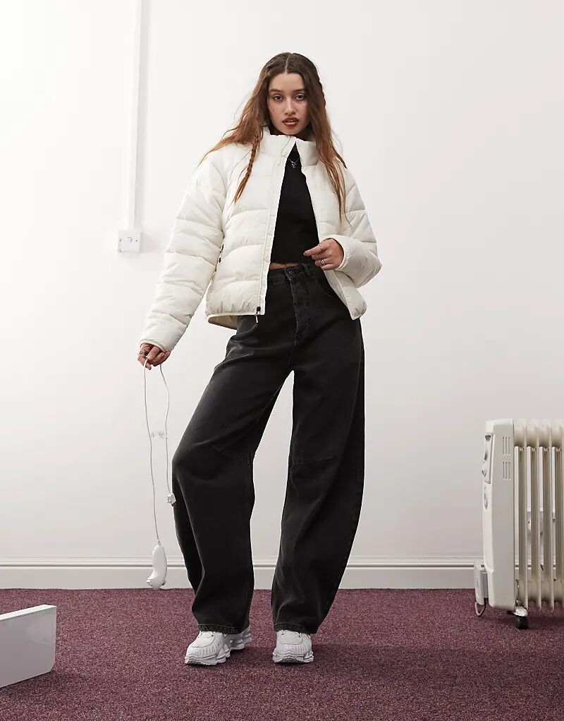 

Пуховик TNF 2000 в цвете «кремовый» The North Face