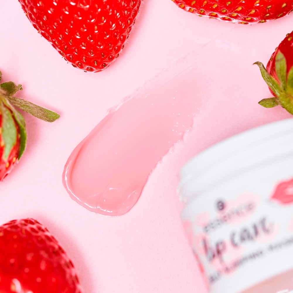 Увлажняющая маска для губ, ночной продукт Essence, 02 strawberry milkshake 8 гр — фото 3